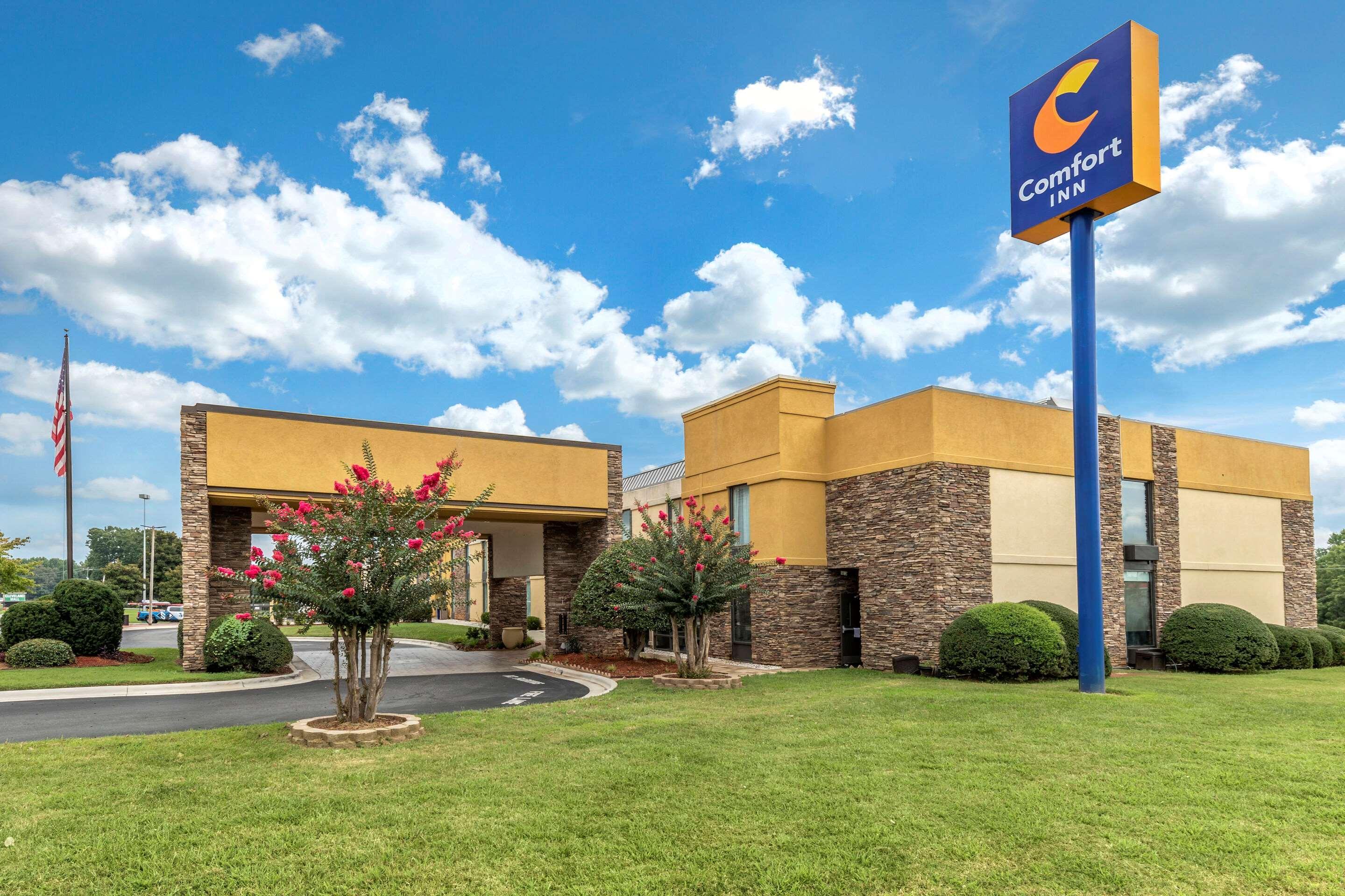 Comfort Inn Shelby Exteriör bild
