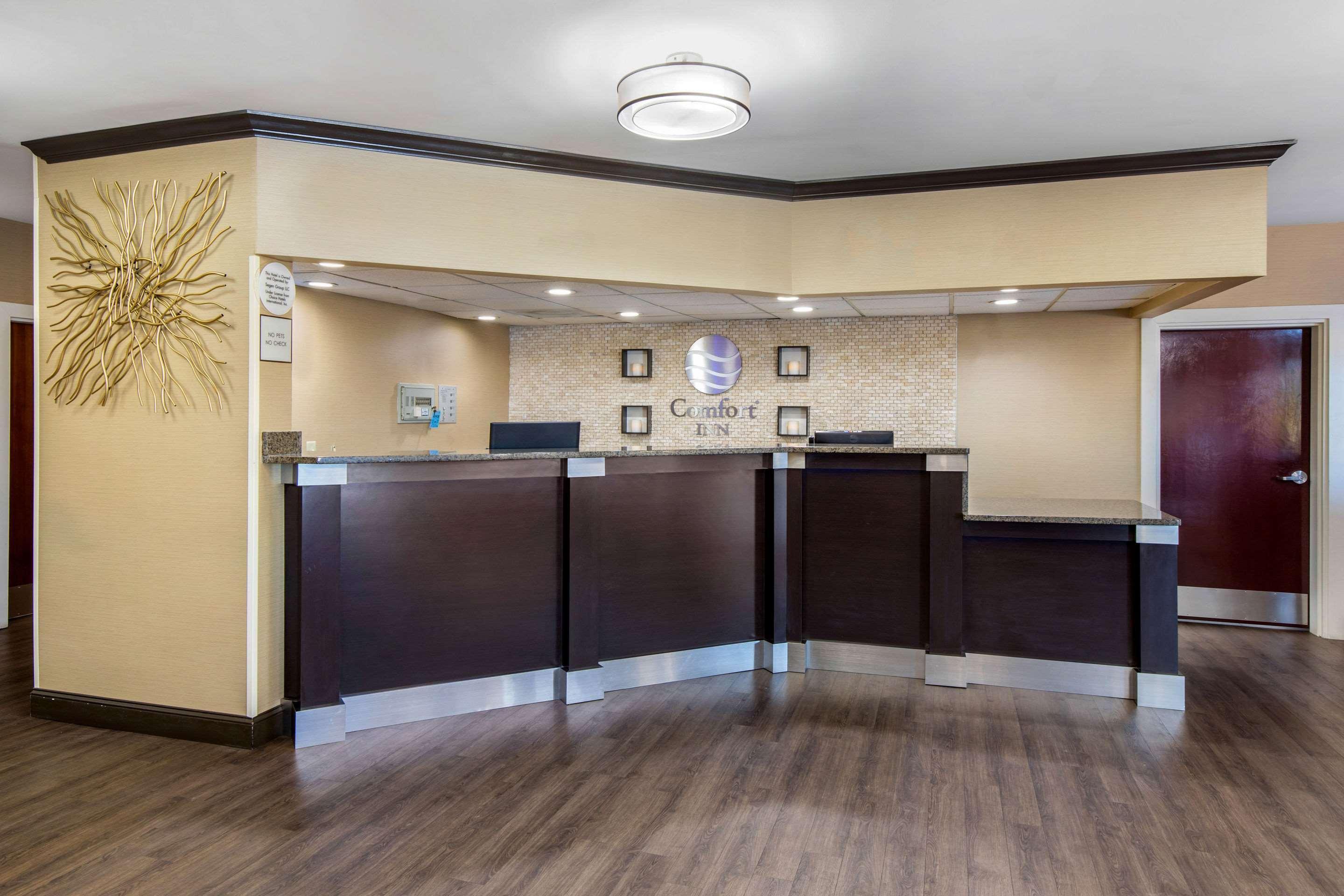 Comfort Inn Shelby Exteriör bild