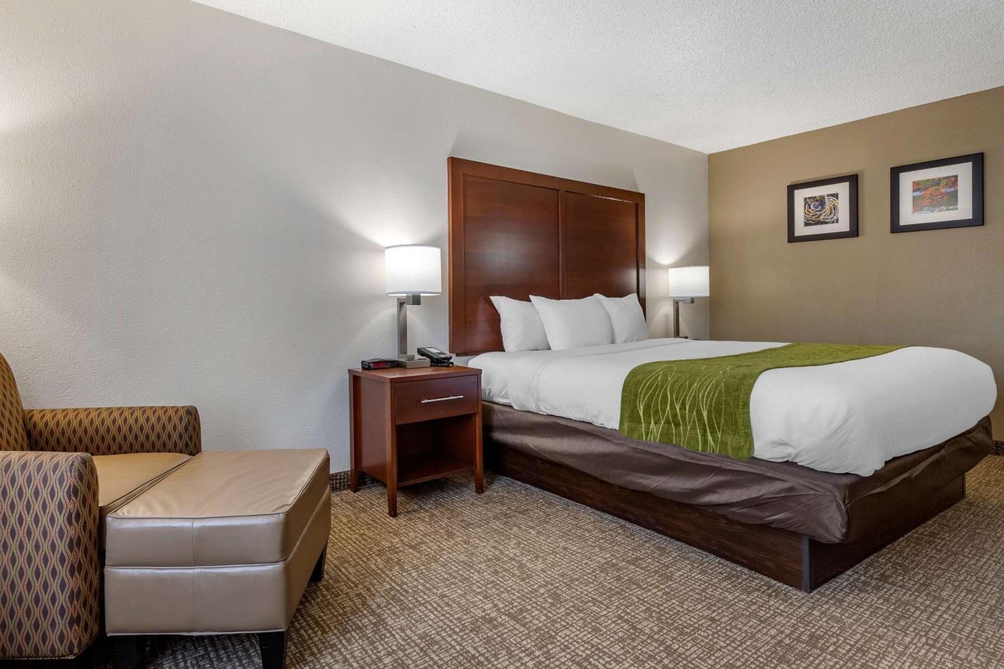 Comfort Inn Shelby Exteriör bild